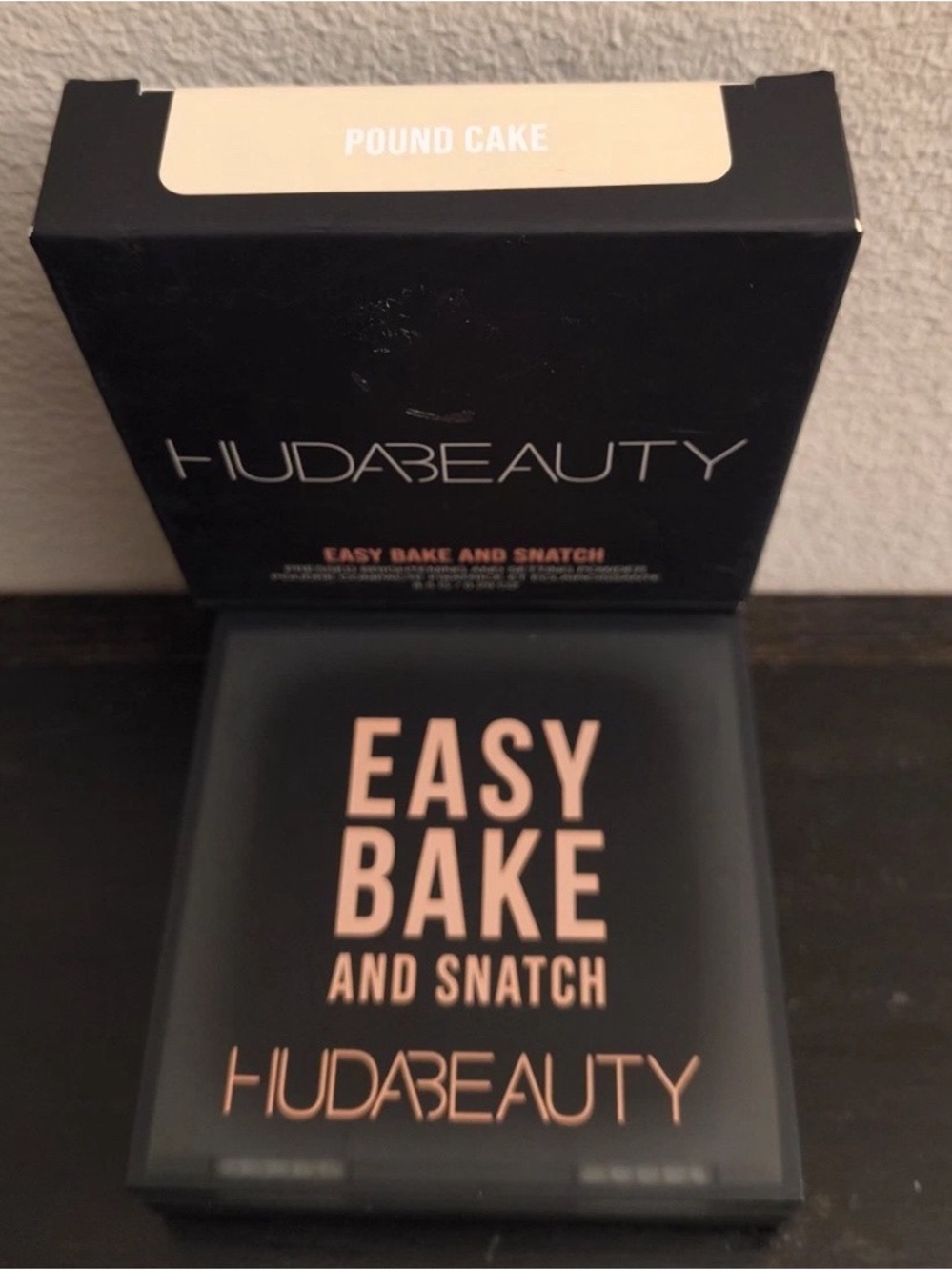 HUDA BEAUTY Easy Bake and snatch Pressed Setting powder POUND CAKE Vegan NIB